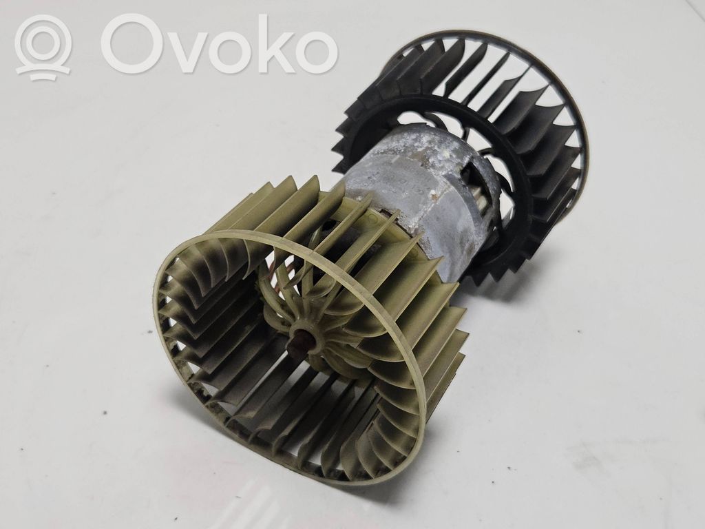 BMW Z3 E36 Mazā radiatora ventilators 