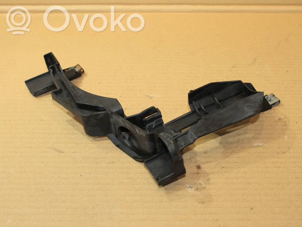 BMW 3 E46 Headlight/headlamp mounting bracket 