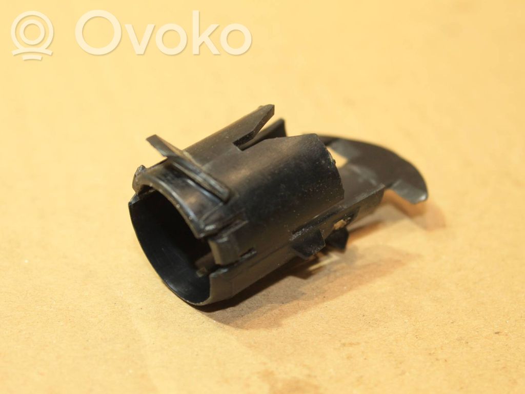 Sensor de aparcamiento PDC   8408389