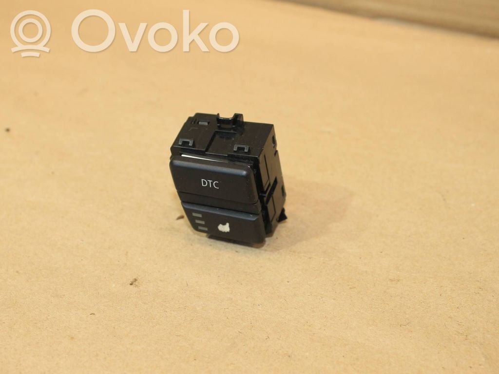 BMW 5 E60 E61 Seat heating switch 
