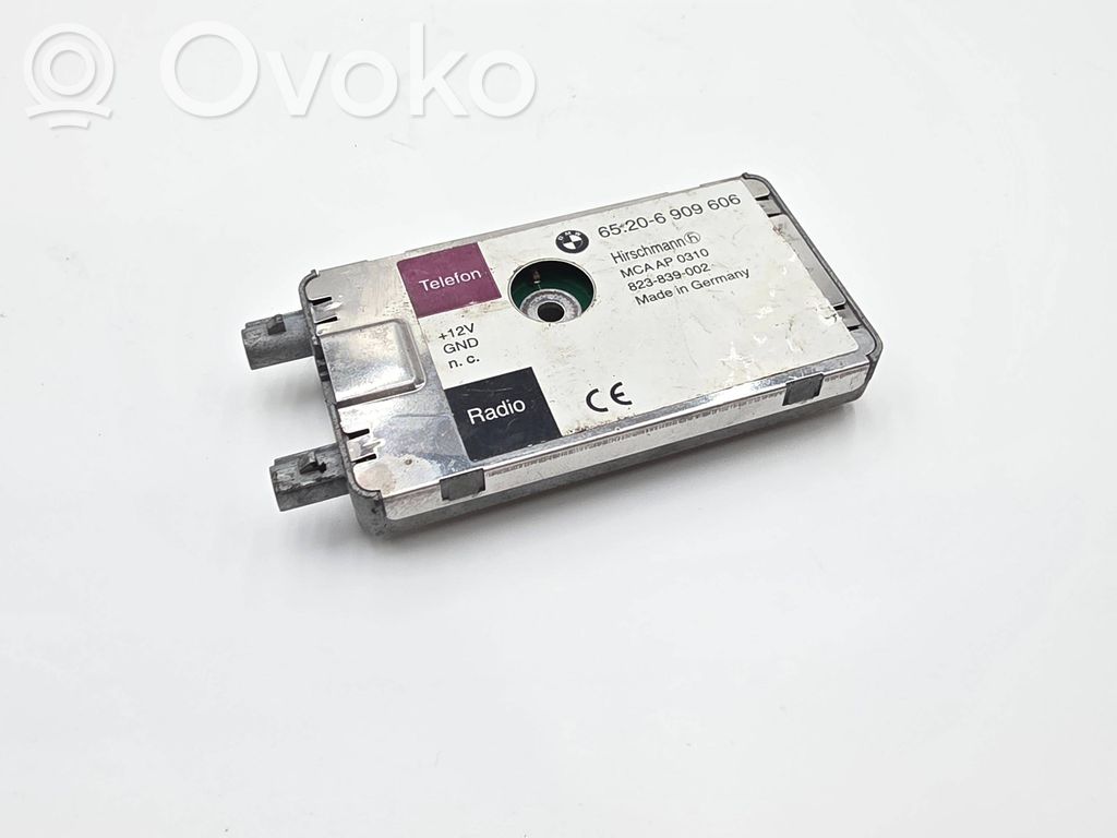 BMW 3 E46 Antenos stiprintuvas 