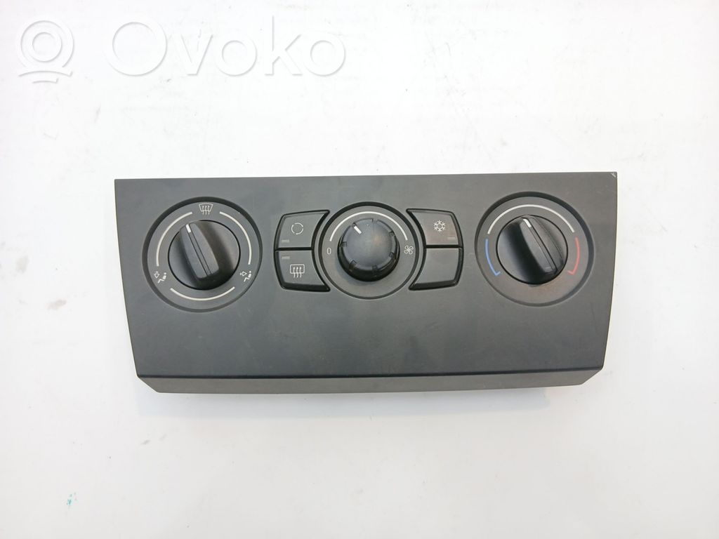 BMW 1 E81 E87 Climate control unit 