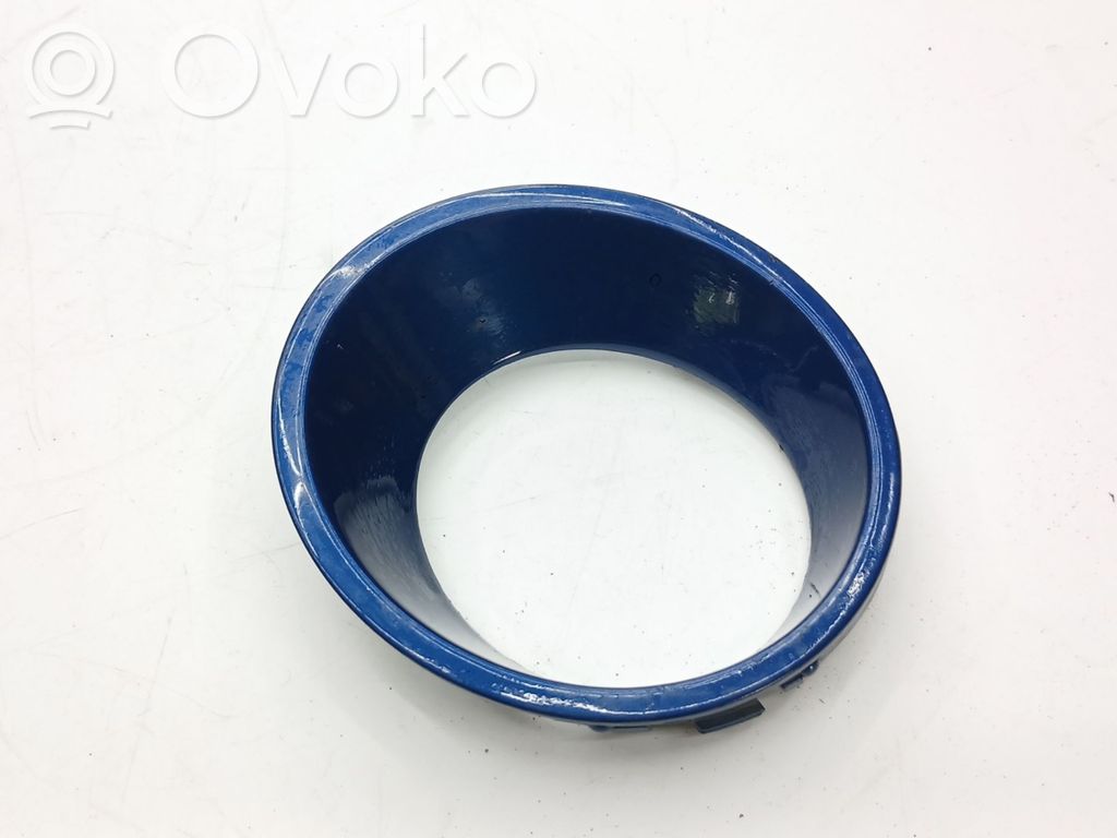 Etusumuvalon ritilä   8403074