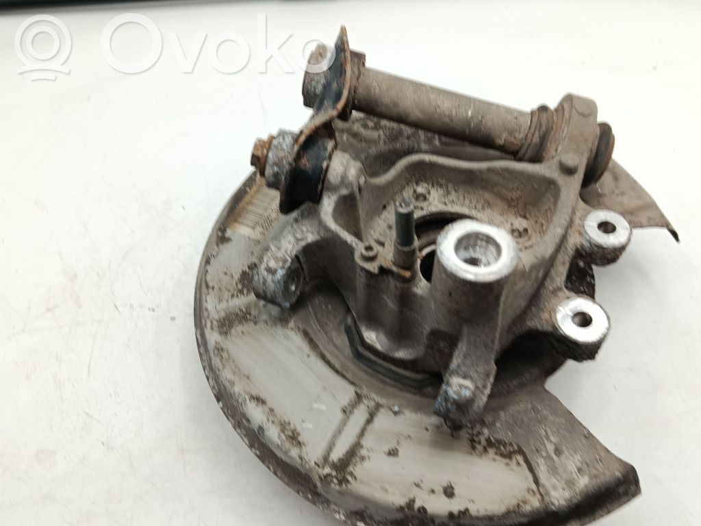 BMW 5 E60 E61 Rear wheel hub spindle/knuckle 