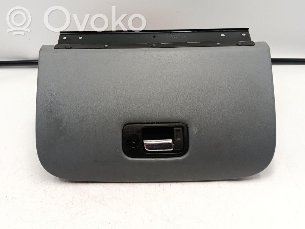 Guantera   1X4XF06050AB