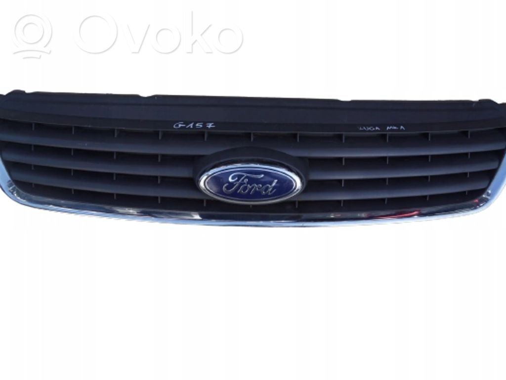 Ford Kuga I Grille calandre supérieure de pare-chocs avant 