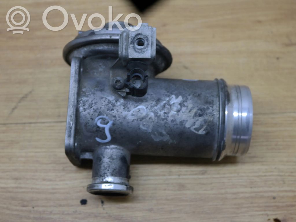 BMW 3 E90 E91 EGR vožtuvas 