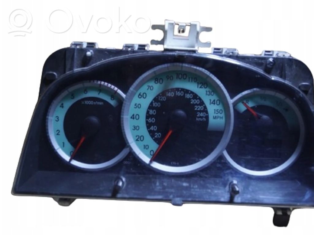 Toyota Corolla Verso AR10 Speedometer (instrument cluster) 