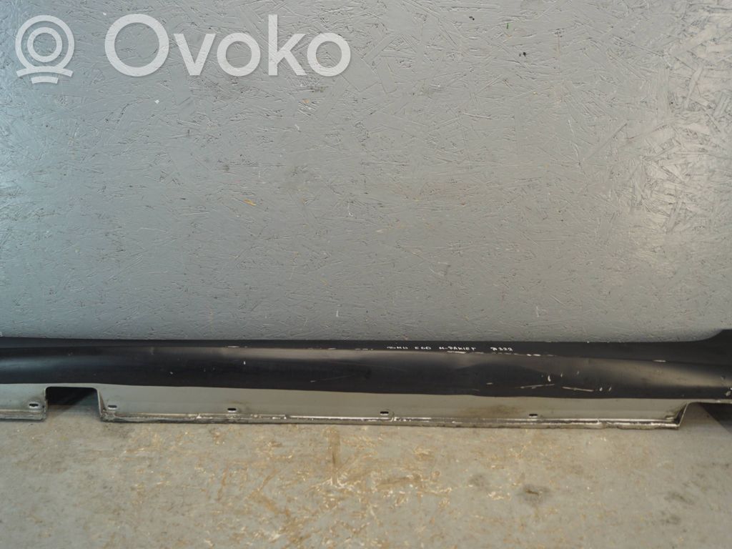 BMW 5 E60 E61 Sill 
