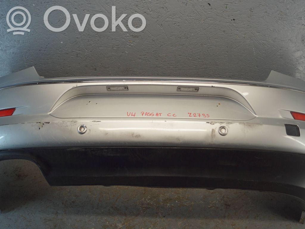 Volkswagen PASSAT CC Parachoques 