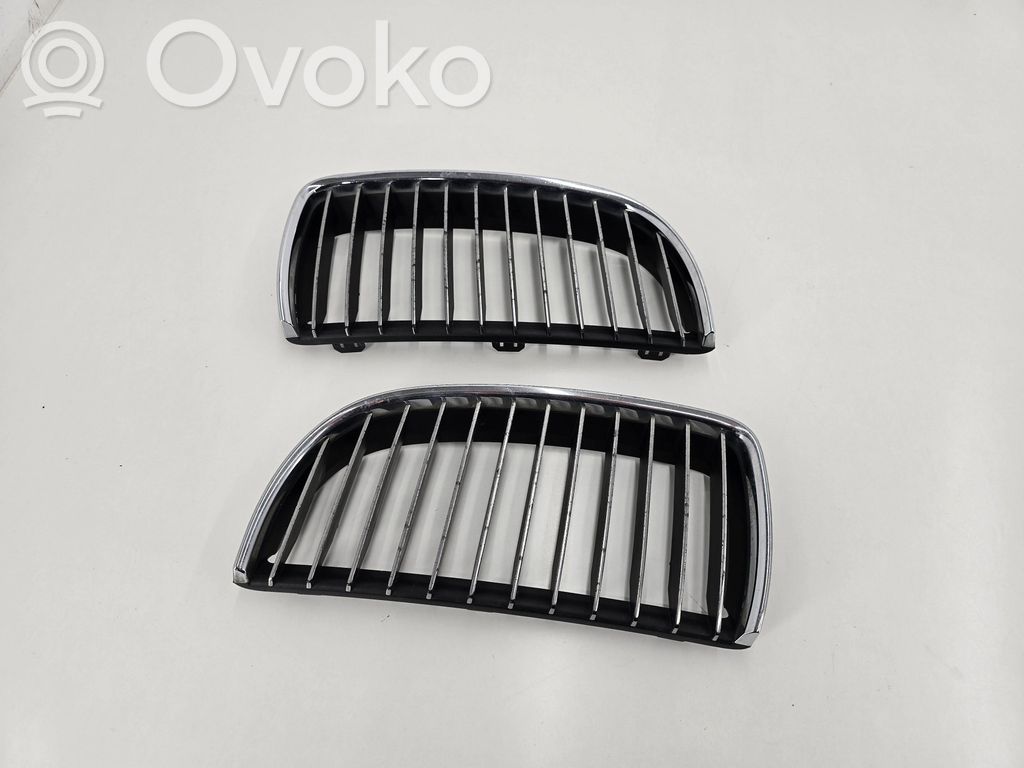 Front bumper upper radiator grill   7120009,7120010,51137120009,51137120010