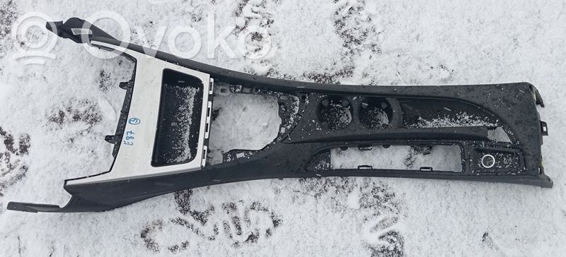 BMW 1 E81 E87 Armrest 