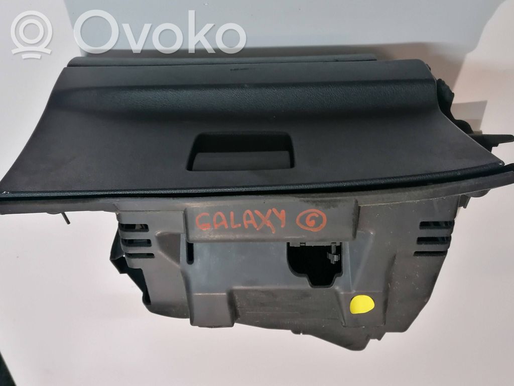 Ford Galaxy Daiktadėžė 