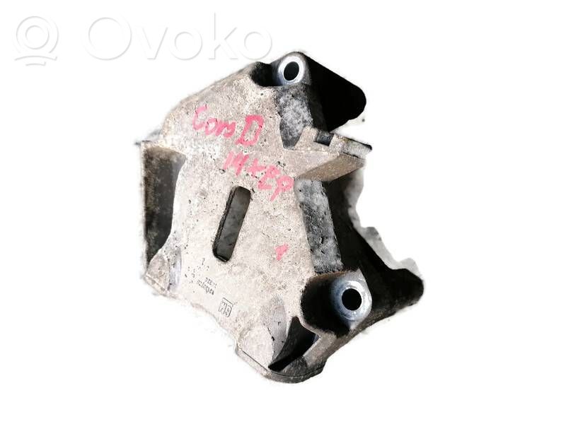 Engine mounting bracket   13130728,74334