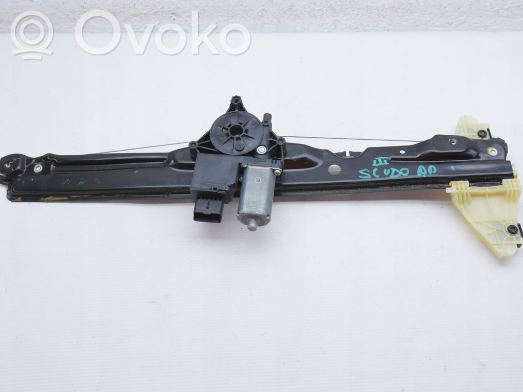 Opel Vivaro Front door window regulator motor 