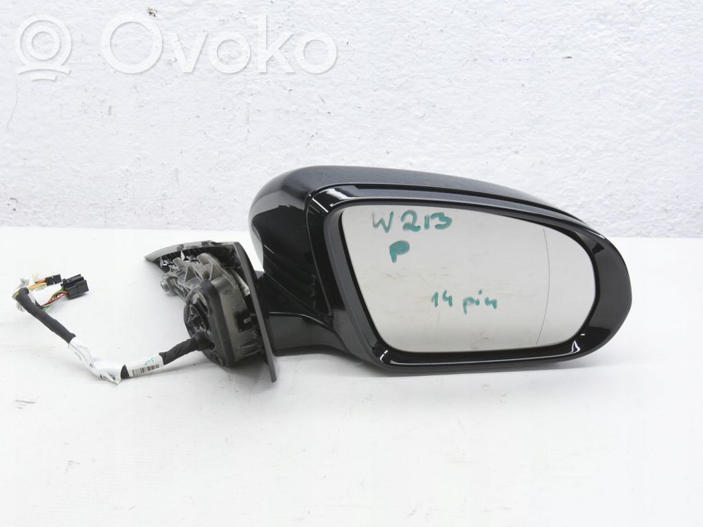 Mercedes-Benz E W213 Elektryczne lusterko boczne drzwi przednich 