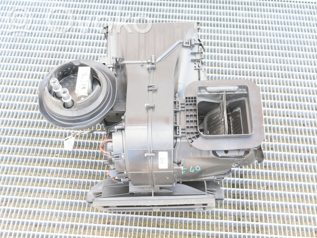 Engine   B47C20B,9871296,9871296ORYGINA,BMW1F40