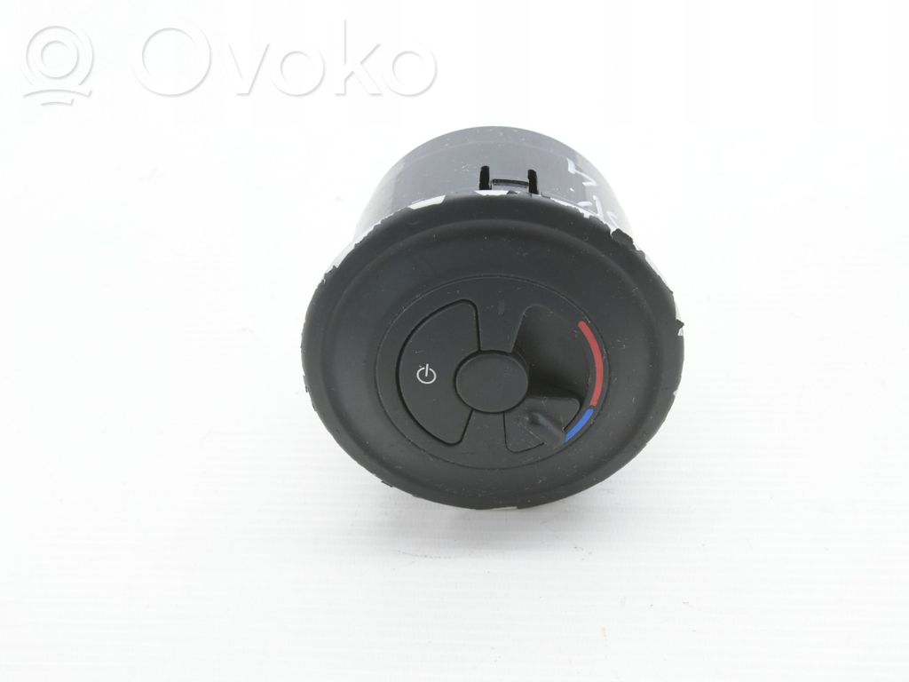 Panel klimatyzacji   8200028446,8200027155,8200028446ORYGINA
