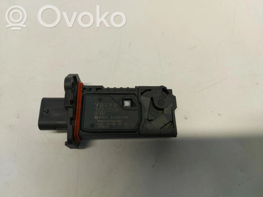 Volvo XC90 Przepływomierz masowy powietrza MAF 