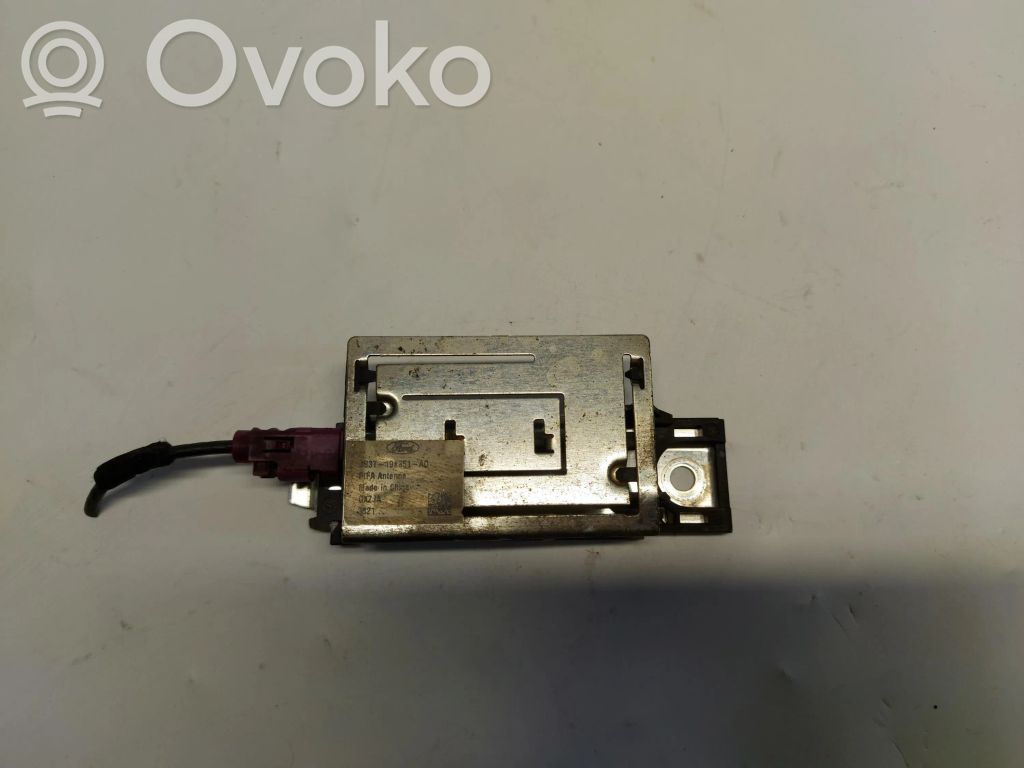Radio antena   JB3T19K351AD