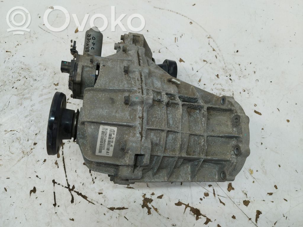 Skrzynia rozdzielcza / Reduktor   JB3P7A195AE
