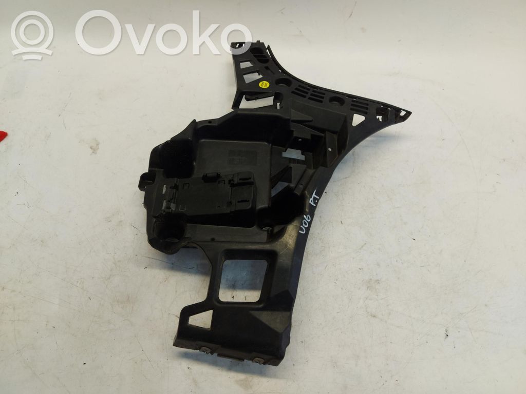 BMW 2 Active Tourer U06 Soporte de montaje del parachoques trasero 