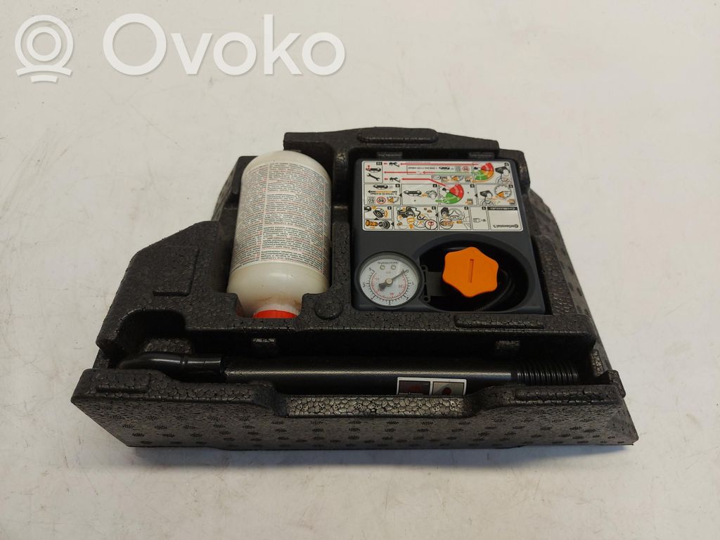 Renault Scenic E-Tech V Tire air pump compressor 