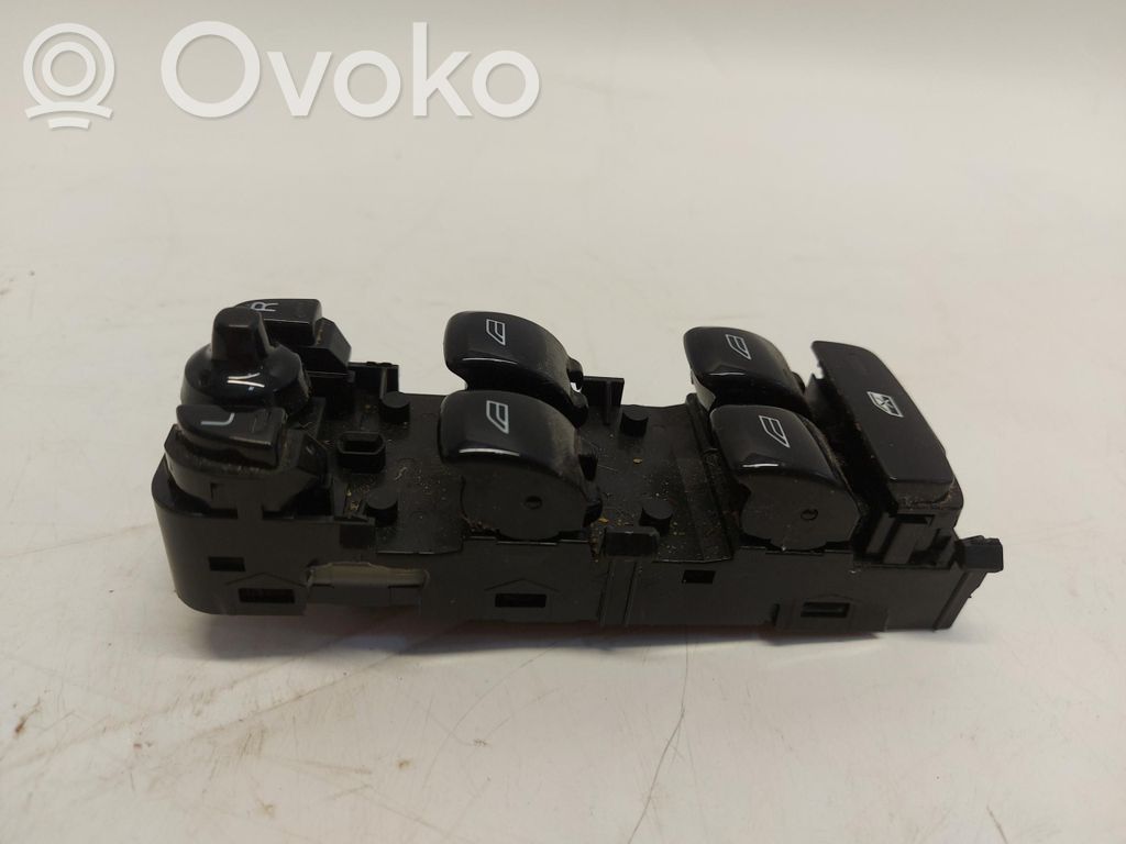 Volvo XC90 Quarter vent window switch 