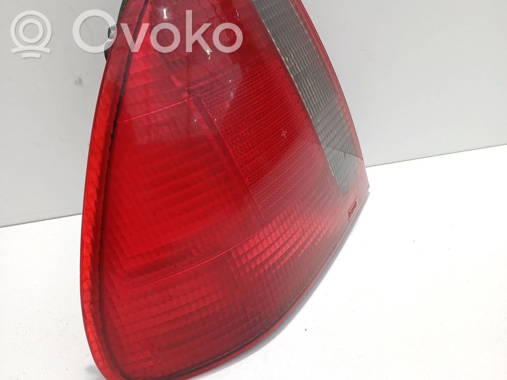 Rear/tail lights