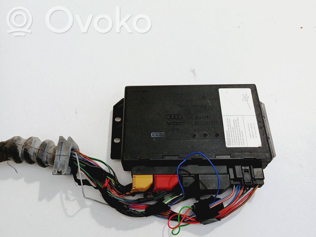 Audi A6 S6 C5 4B Korin keskiosan ohjainlaite 