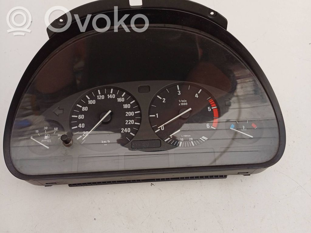 BMW 5 E39 Speedometer (instrument cluster) 