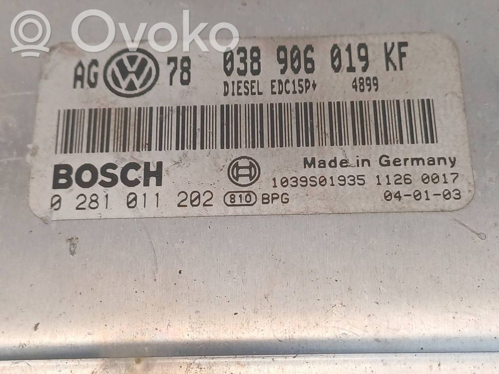 Volkswagen PASSAT B5 Engine control unit/module 