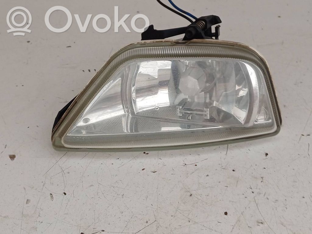 Ford Focus Miglas lukturis priekšā 
