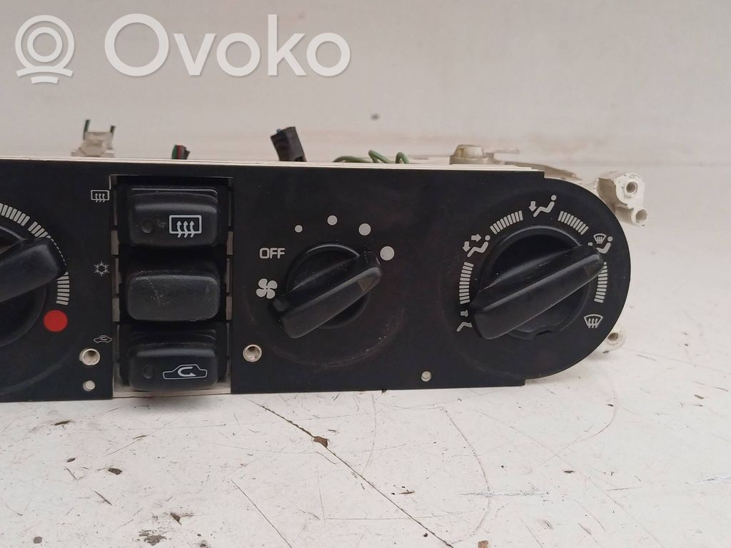 Mitsubishi Galant Climate control unit 