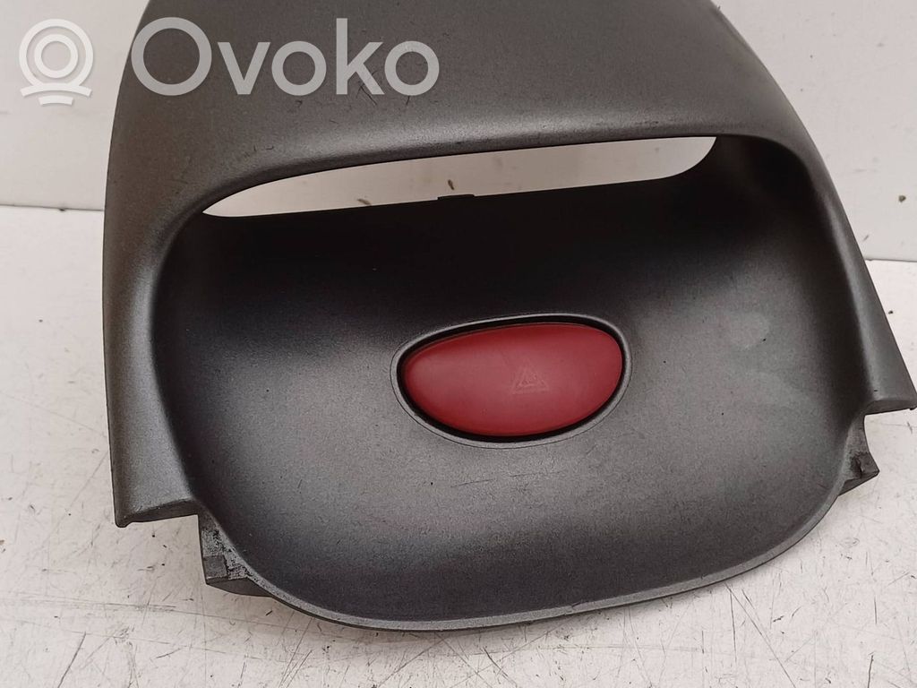 Peugeot 206 Przycisk świateł awaryjnych 