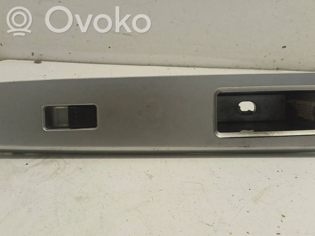 Mazda 5 Electric window control switch 