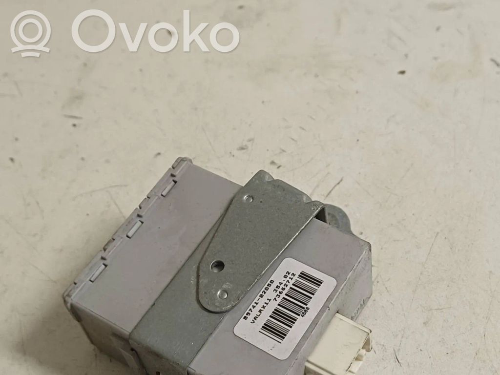 Toyota Corolla E120 E130 Calculateur moteur ECU 