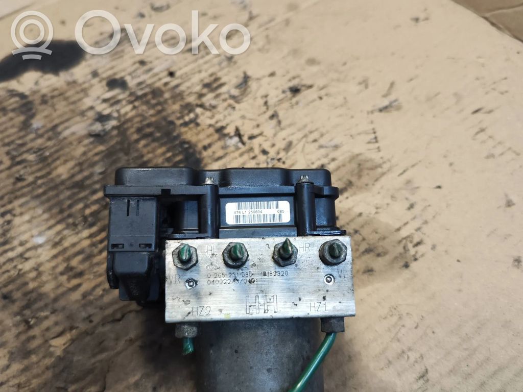 Opel Corsa C Bomba de ABS 