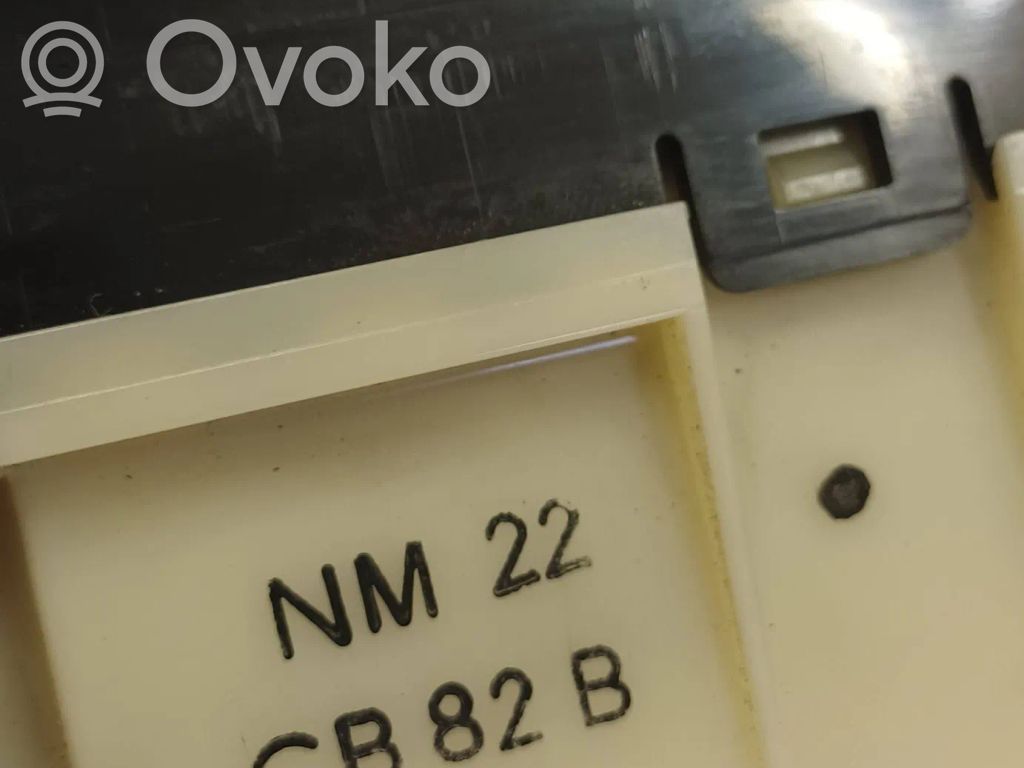 Mazda Premacy Climate control unit 