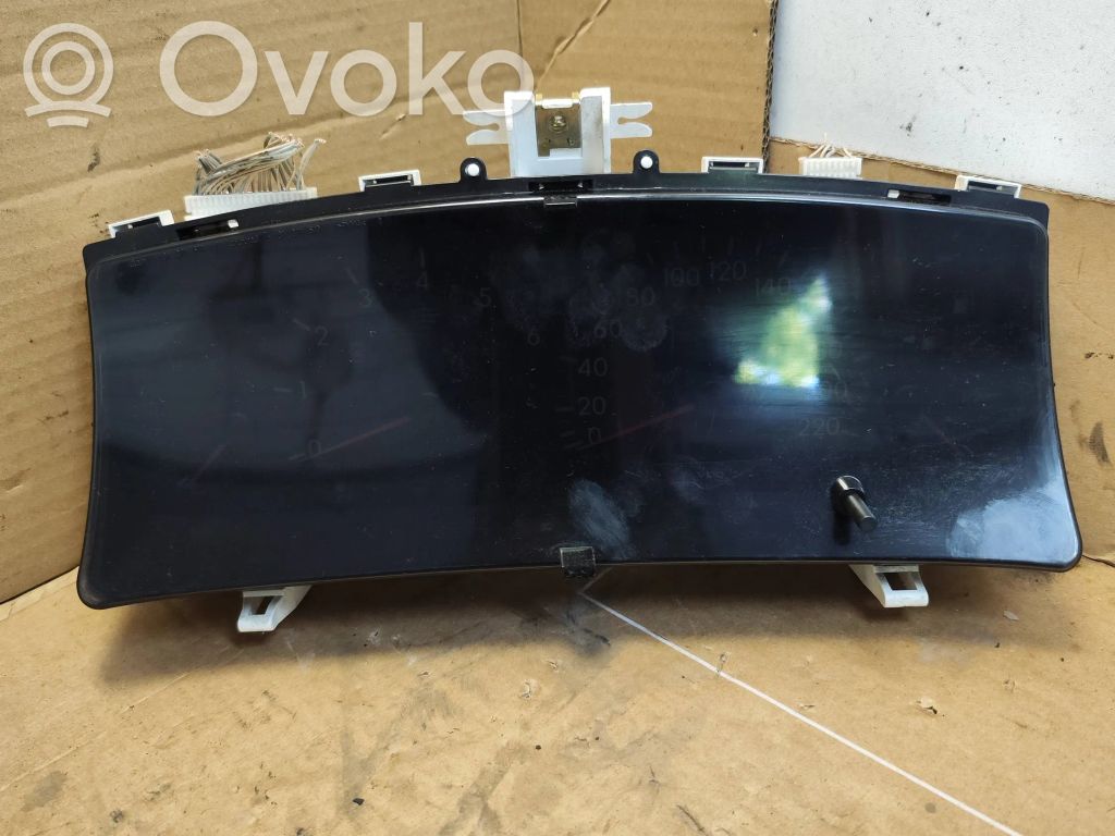 Toyota Corolla E120 E130 Speedometer (instrument cluster) 