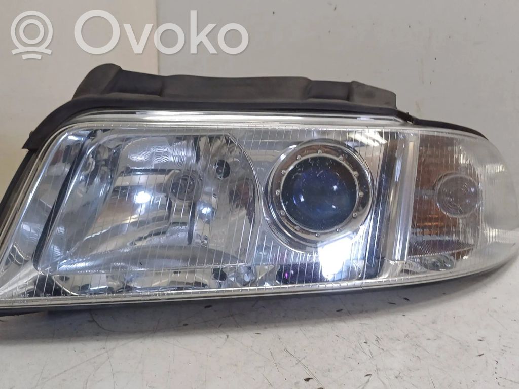 Audi A4 S4 B5 8D Scheinwerfer 