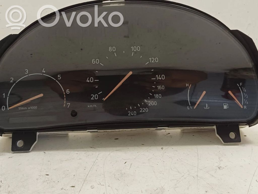 Saab 9-5 Speedometer (instrument cluster) 