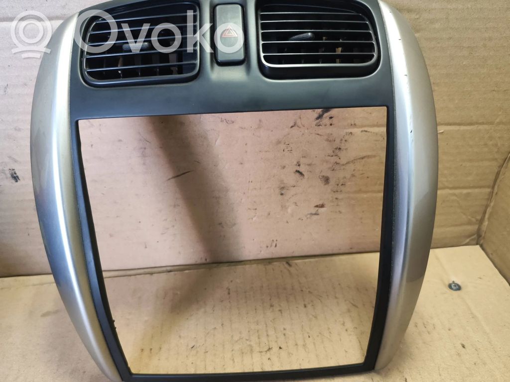 Mazda Premacy Radio/GPS head unit trim 