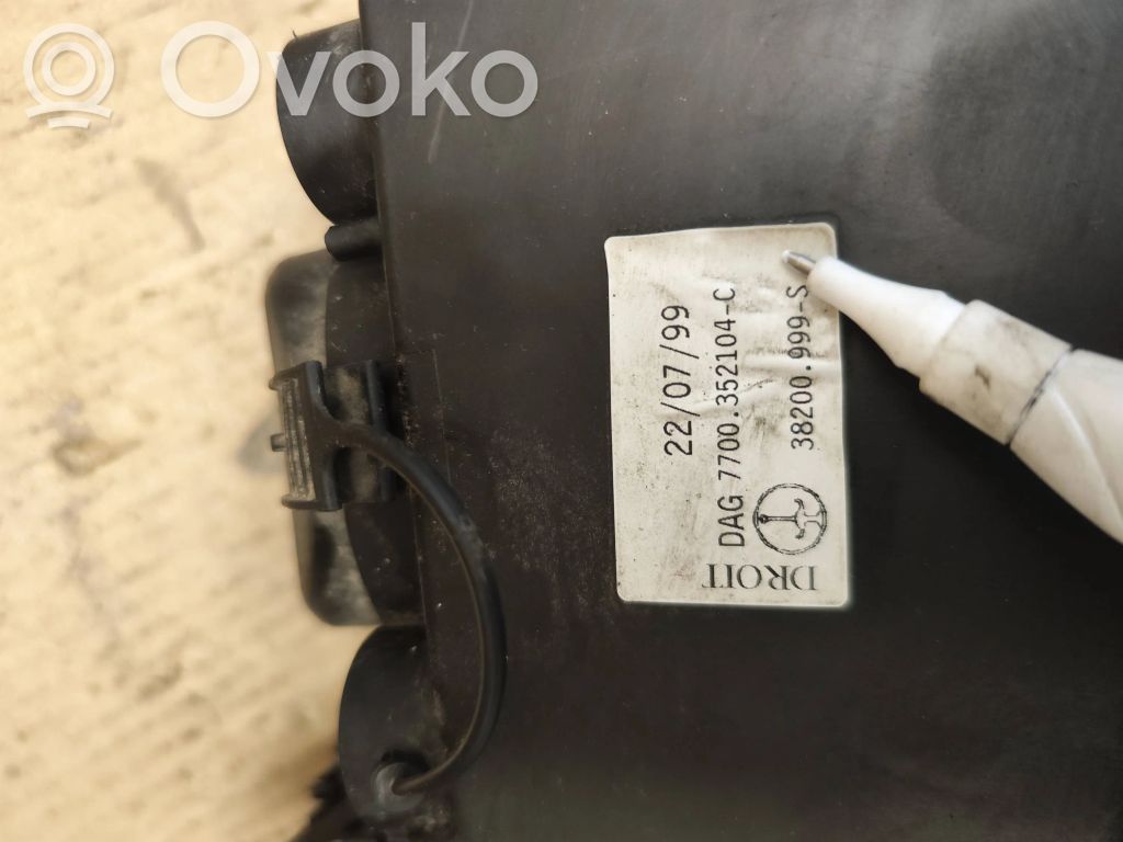 Renault Master II Headlight/headlamp 