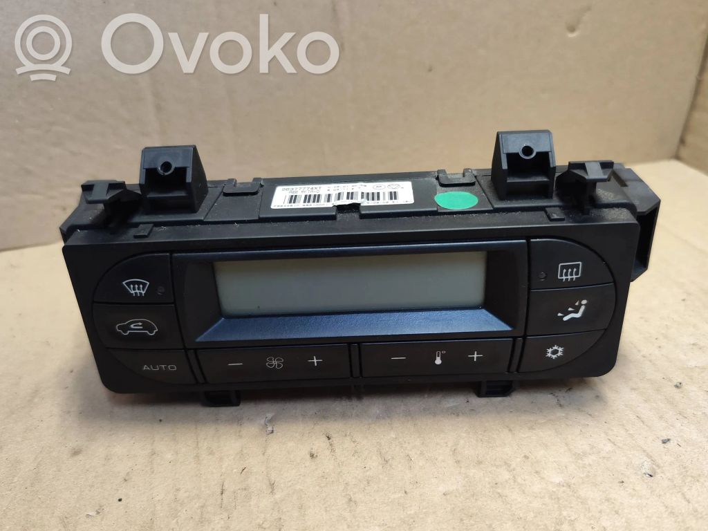 Citroen C3 Climate control unit 
