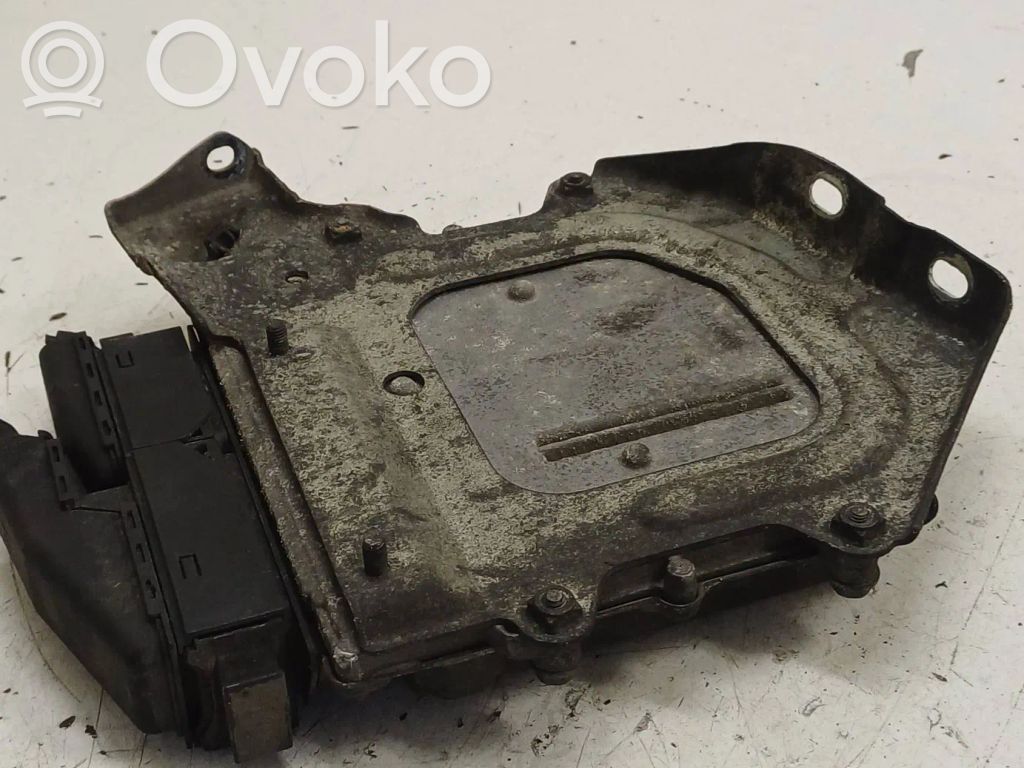 Mitsubishi Colt Engine control unit/module 