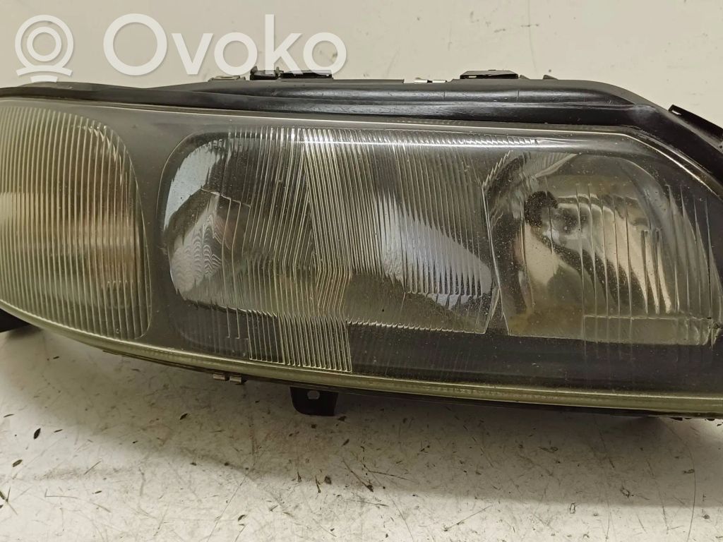 Volvo V70 Headlight/headlamp 