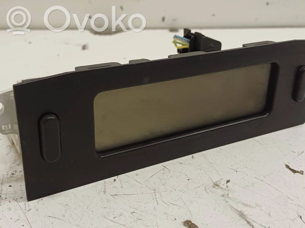 Peugeot 807 Screen/display/small screen 