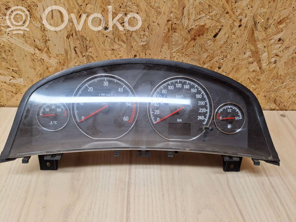 Opel Signum Speedometer (instrument cluster) 