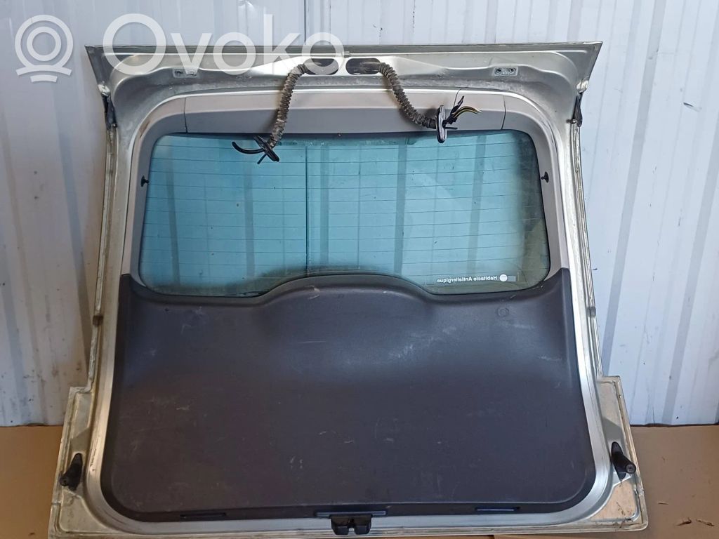 Tailgate/trunk/boot lid
